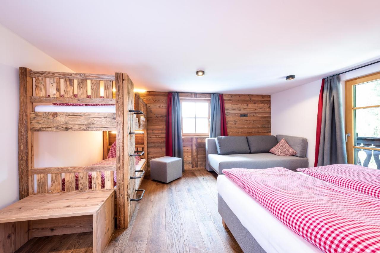 ザールバッハ・ヒンターグレム Spielberghaus Bed & Breakfast エクステリア 写真